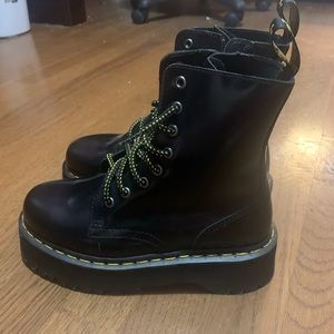 Dr Marten Jadon size 8w